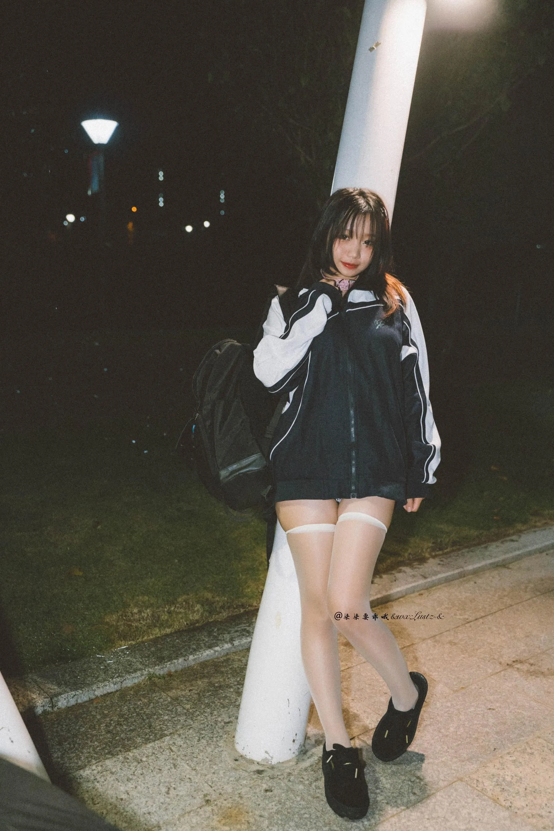 柒柒要乖哦 – NO.18 校服 [43P]插图
